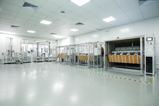 iQOO 3硬核跨界 從旗艦性能到“超級剎車片”的極限挑戰(zhàn)